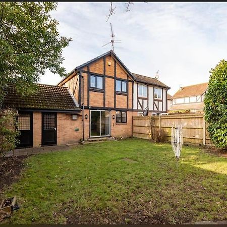 Ratby House - Spacious 3 Bed With Garden & Parking Earley Eksteriør billede